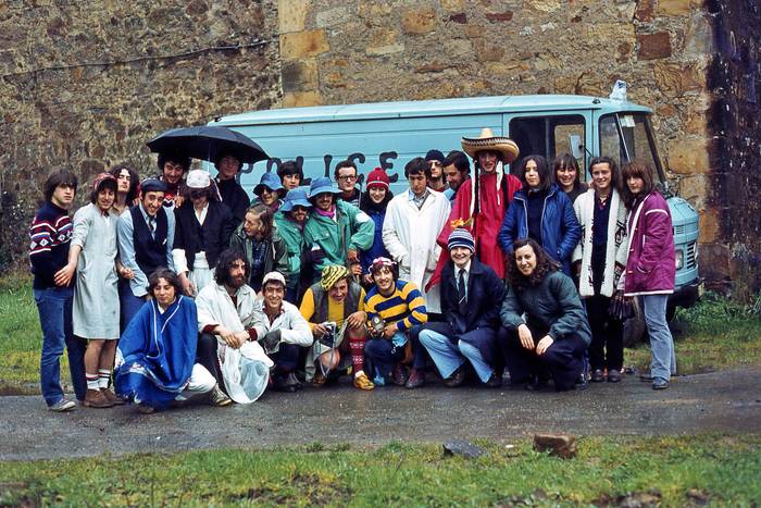 'Un día al año': Atxarteko inauteriaren inguruko dokumentala