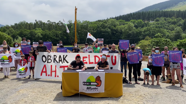 AHTrik Ez plataformak manifestazio nazionala deitu du uztailaren 31rako, Atxondon