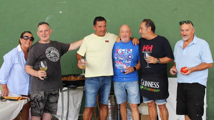 [ARGAZKI GALERIA] Paella txapelketak zaporea eman die Izurtzako jaiei