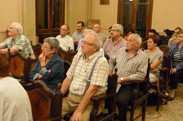 AEK-ko ikasle jubilatuei laguntza berezia kendu die Durangoko Udalak
