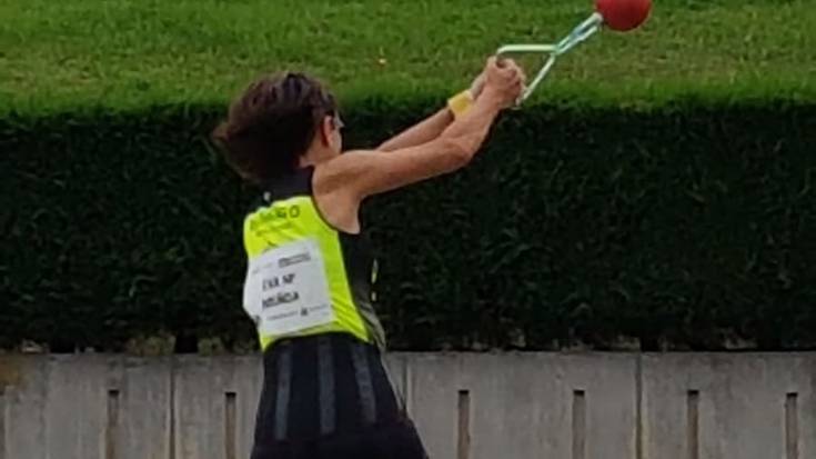 Eva Muñoa elorriarra urrezko domina birekin eta errekorrekin estreinatu da Master-50 kategorian