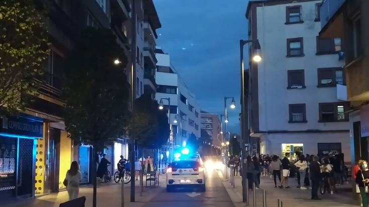 Gizonezko bat atxilotu dute Durangon, hainbat emakumeri ukimenduak egiteagatik