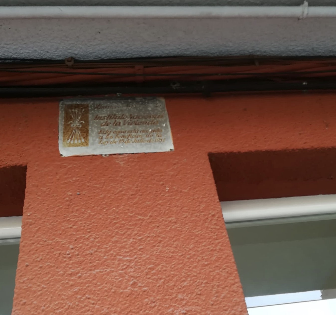 Frankismoko sinbolokoak kentzeko mozioa onartu dute Berrizen, bigarrenez