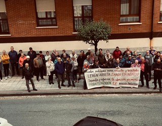 Aho batez onartu dute Berrizko pentsiodunek aurkezturiko mozioa