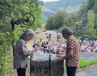 [BIDEOA] Oreka TXek musika instrumentu bihurtu zuen Angurretako harria