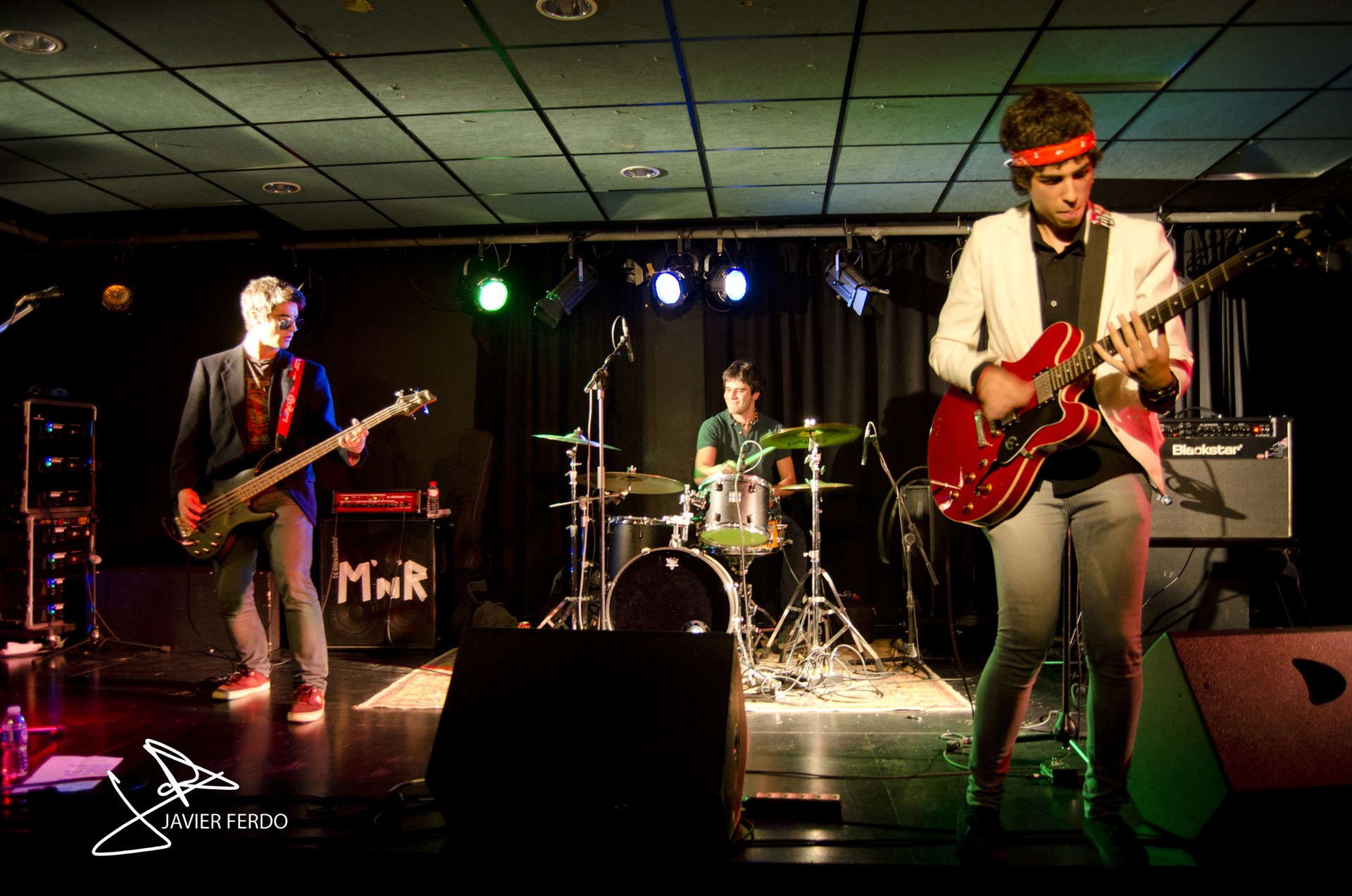 Mocker’s taldeak The Darkness-en eszenatoki berean joko du Bilbon