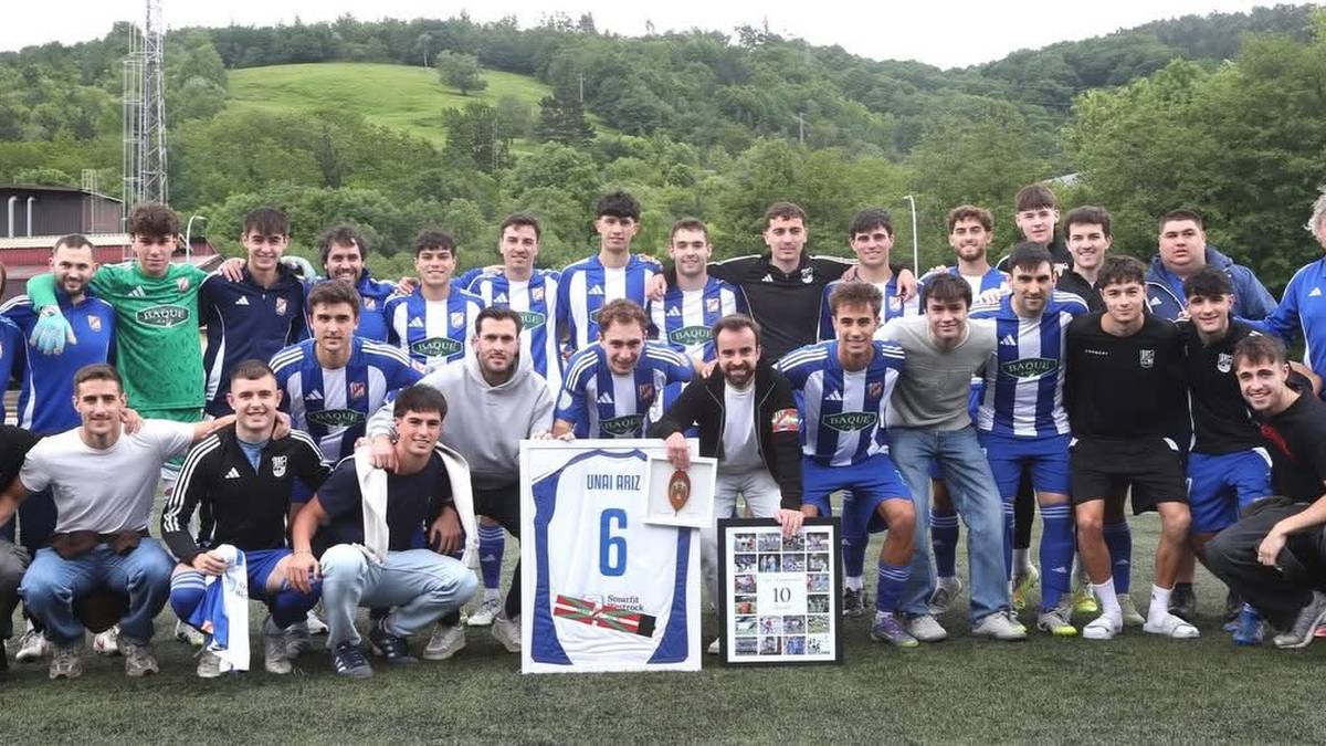 Durangoko Kulturalak omenaldi hunkigarria eskaini dio Unai Arizmendiarretari bere agurrean