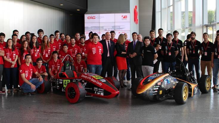 Euskadiko Formula Student talde biek aurtengo ibilgailuak aurkeztu dituzte