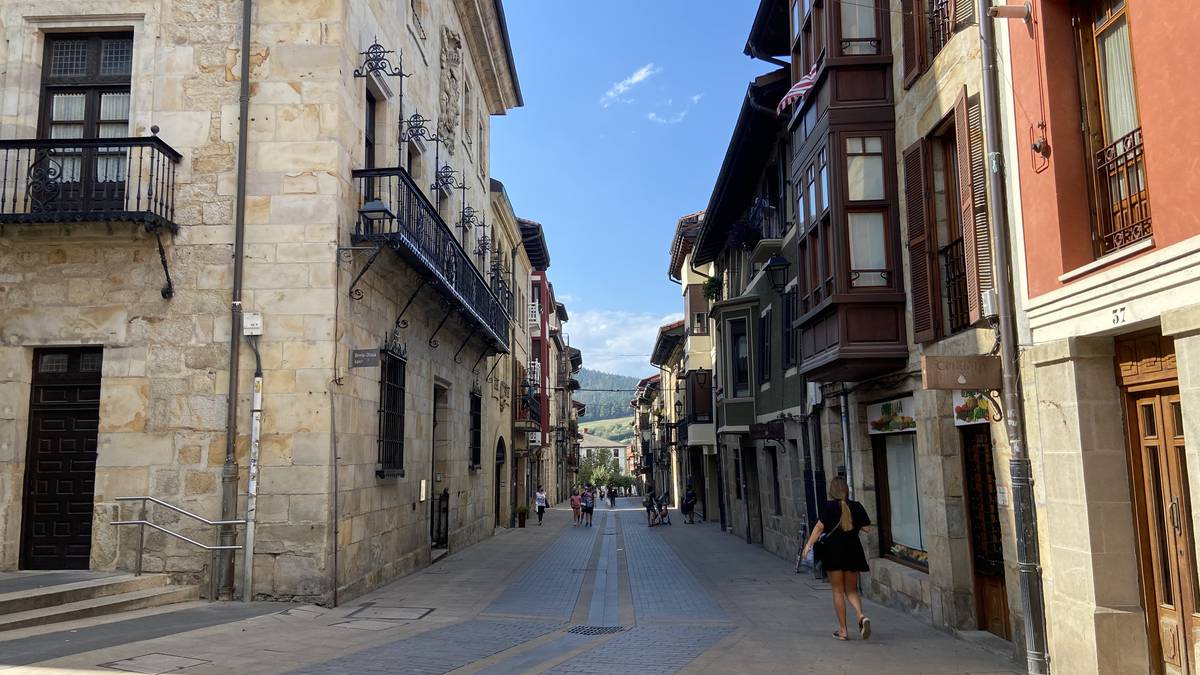 Tentsio handiko eremu izendatzeko prozeduran pauso berri bat eman du Elorriok