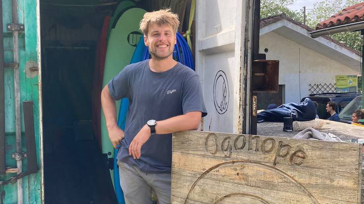 "Uda Lagako hondartzan surf ikastaroak ematen pasatuko dut”