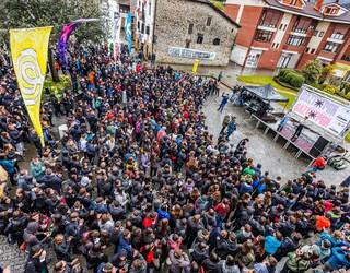 [ARGAZKI GALERIA]: Abadiñoko Gazte Topagunea, iruditan