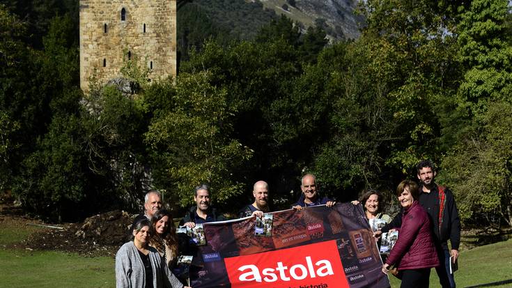 Durangaldeko korta-basoak, Iurretako harginak eta Etxaburutarren dorretxea aztergai, Astola aldizkariaren 16. zenbakian