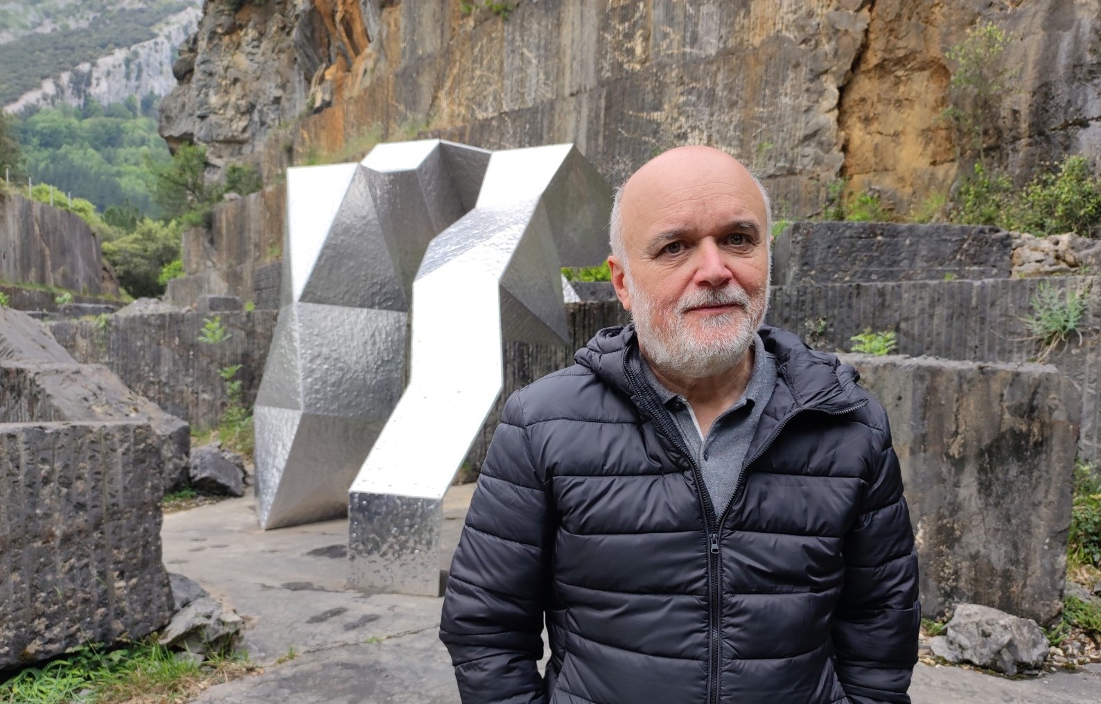 “Harrobi hau espazio magiko bat izatea gura dugu, naturan arteaz gozatzeko”