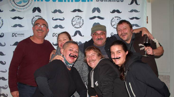 'Movember' ekimenagaz 2.304 euro batu dituzte Durangon, minbiziaren aurka egiteko