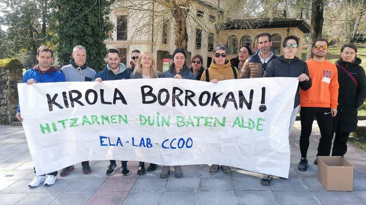 Kiroldegietako langileak greban, "hitzarmen duin baten alde"