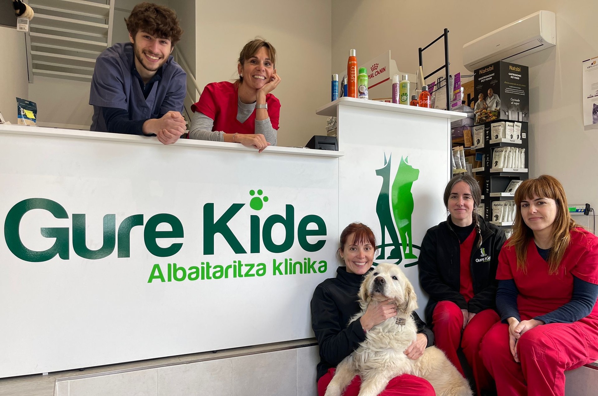 Gure Kide Albaitaritza Klinikakoek gonbita luzatu diete herritarrei euren kilometrora txakurrekin batera joateko