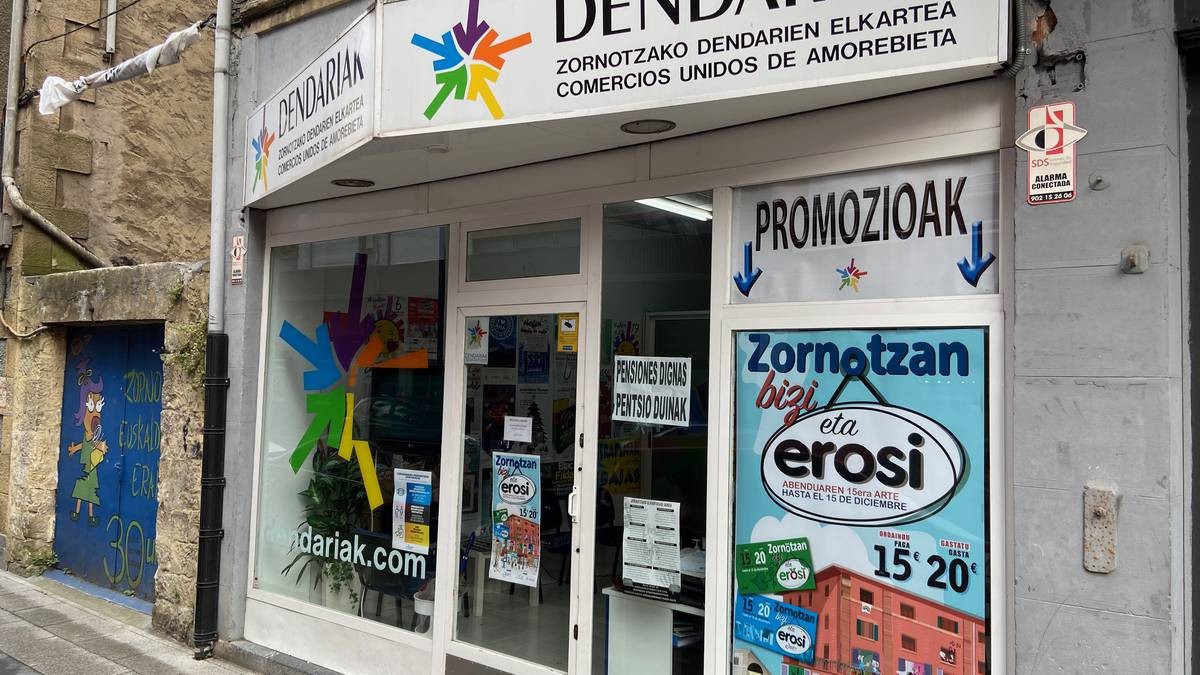 Ostalaritza zarratzeak domino efektua ekarri die eskualdeko herriburuetako dendei; Durangokoei eta Zornotzakoei batez ere