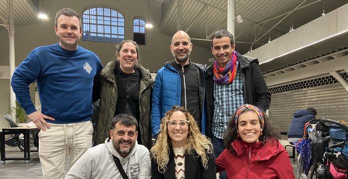 Sinadura bilketa hasi dute Jolas Libreko Gunea beste modulu batera lekualdatzea eskatzeko