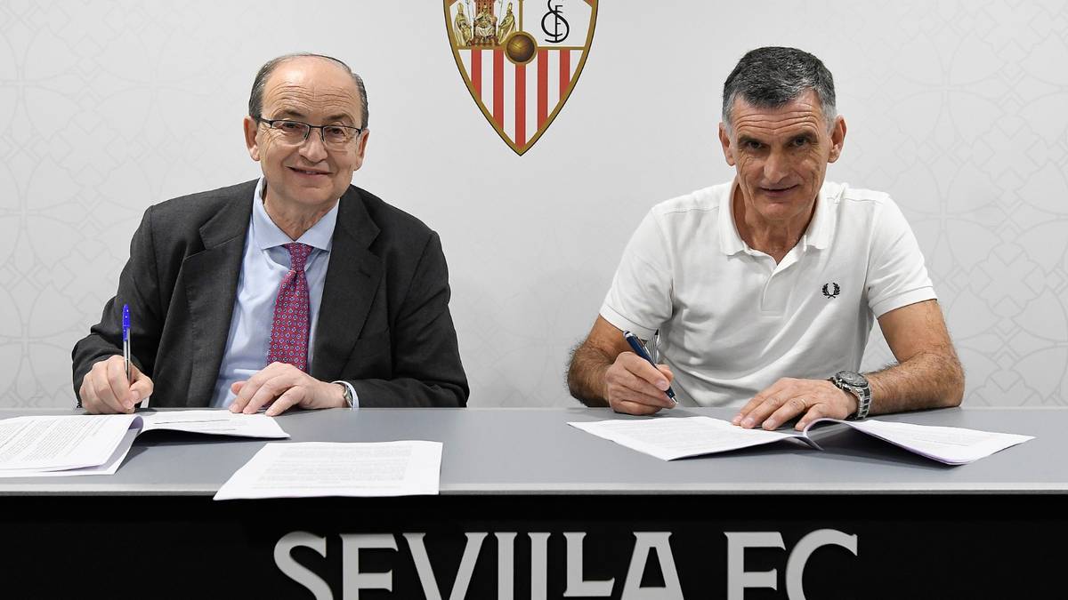 Jose Luis Mendilibarrek Sevilla futbol taldea entrenatuko du denboraldia amaitu arte