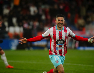 "Taldeari gol askogaz laguntzea eskatzen diot  urte berriari"