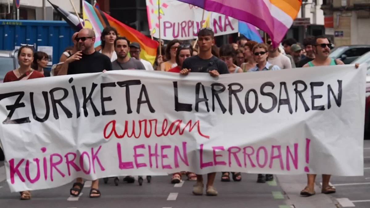 [BIDEOA]: Identitate eta sexualitate disidenteek Durangoko kaleak hartu dituzte