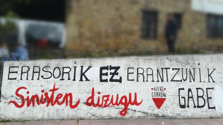 Eraso matxista gaitzesteko murala marraztu dute Berrizen