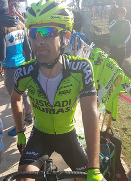 Mikel Bizkarra eta Chris Froome orpoz orpoz helmugaratu ziren atzo