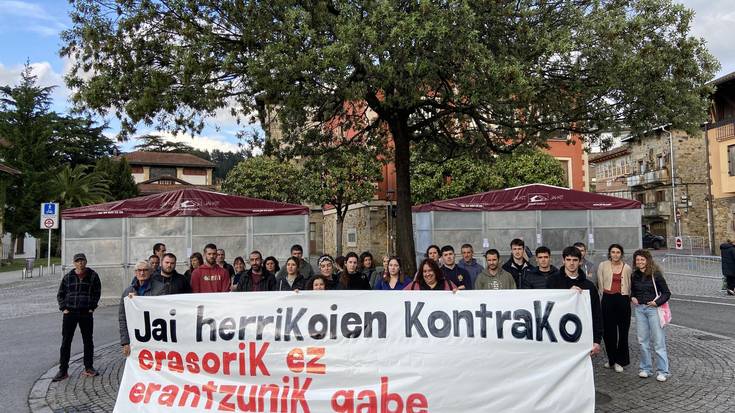 Txosnen kontra egindako erasoak eta lapurretak salatu dituzte Abadiñon