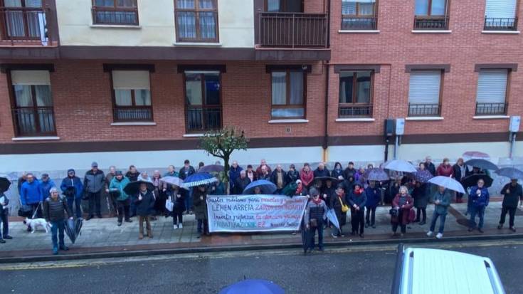 "Esandakoa betetzeko" eskatu diote Osakidetzari, berriro ere