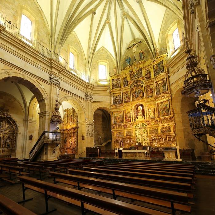 Andra Mari Basilikaren barrualdea ezagutu ahalko da Durangoko bisita gidatuetan