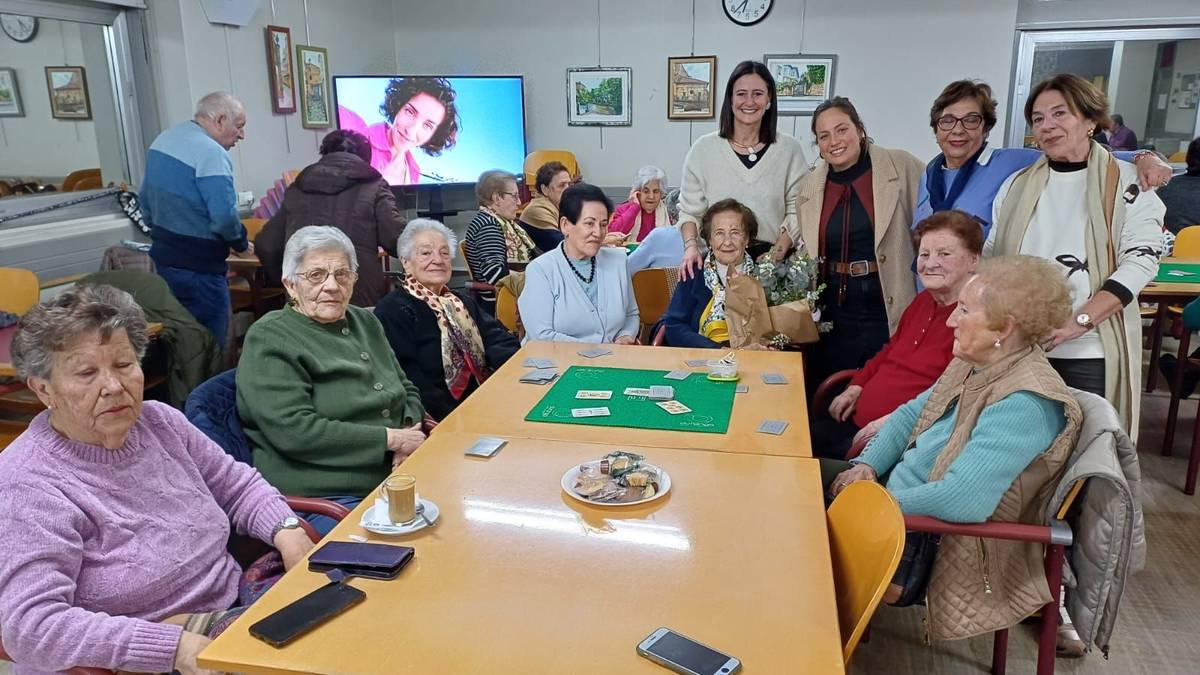 Carmina Aja Cruz durangarrak 100 urte bete ditu