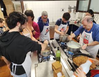 Pasta freskoa kozinatzeko tailerra eguenean, Garain