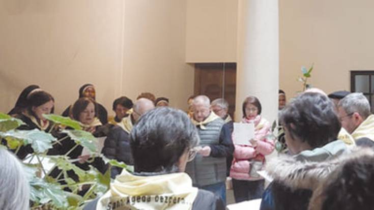 Santa Ageda koplak abesteko deia