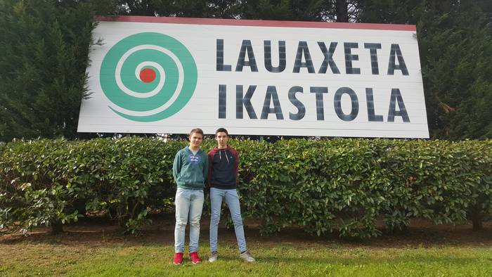 Lauaxeta ikastolako ikasle bik matematiken mundu mailako finalean parte hartuko dute