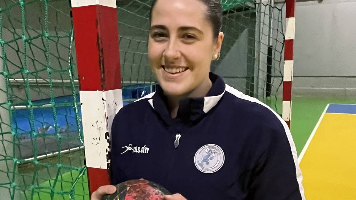 "Probatuz gero, eskubaloiak harrapatu egiten zaitu"