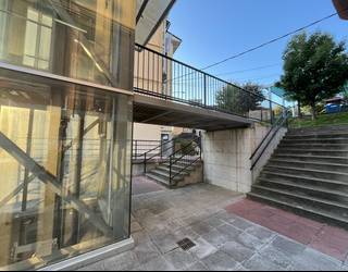 Euskalerria kaleko igogailu publikoari tarteko solairua ateratzeko lanak hastear dira