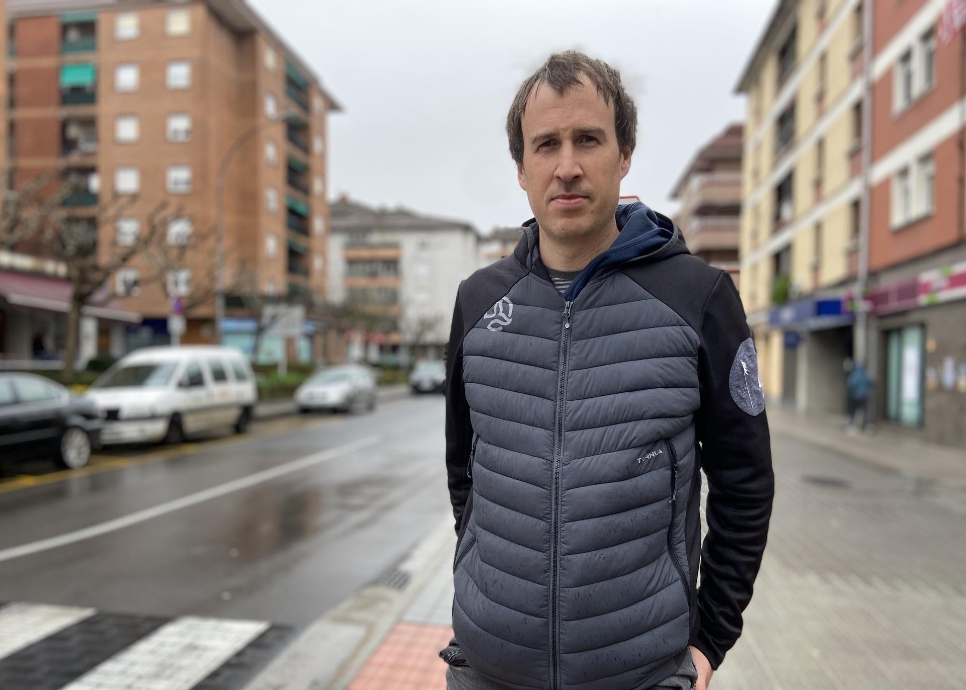 "Itxaroten gaude, enpresak lantegia zelan itxi negoziatzen"