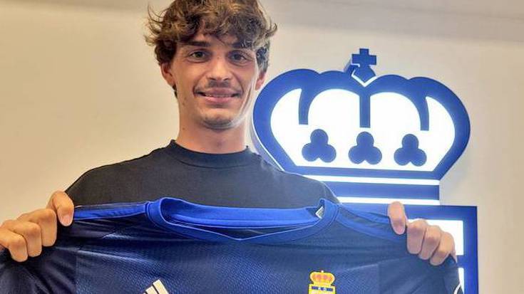 Oier Luengok Bigarren Mailan jarraituko du Oviedo taldearekin