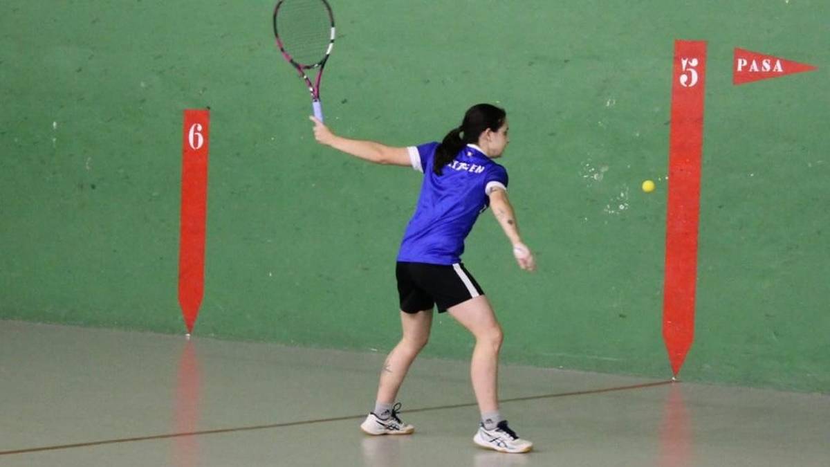 Frontenisa bultzatzeko txapelketa Durangon