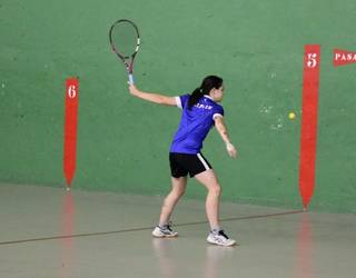 Frontenisa bultzatzeko txapelketa Durangon