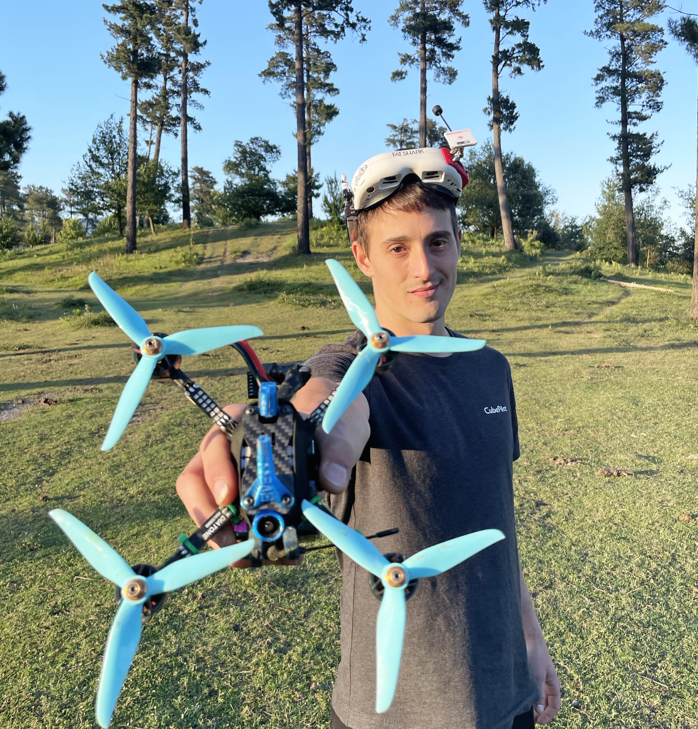 "Droneak gidatzea, zaletasuna baino gehiago, pasioa da niretzat"