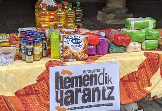 700 kilo janari batu dituzte Abadiñon eta Elorrion, Moriako kanpalekuko errefuxiatuei laguntzeko