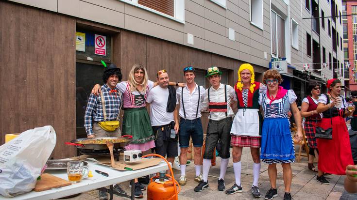 [ARGAZKI GALERIA] Oktoberfest jaialdiaren itxura hartu du Iurretak