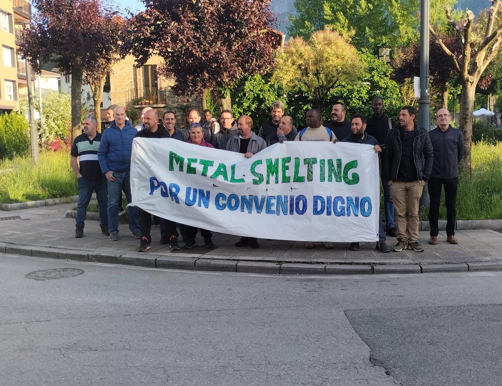 Elorrioko Metal Smelting enpresako langileek greba mugagabea hasi dute