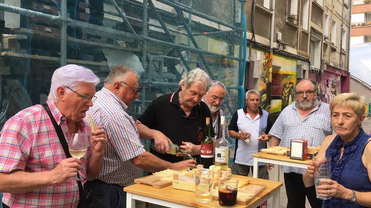 Iurretaren lehen aipamen historikoa ospatu dute hainbat herritarrek