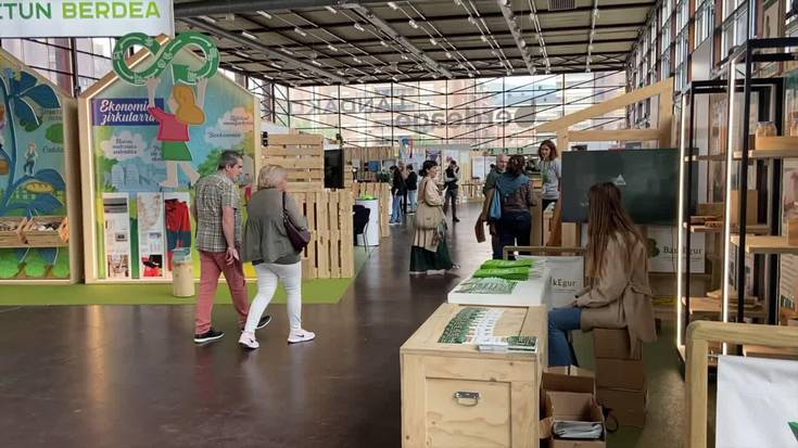 [BIDEOA] Berdeago Azokaren 10. edizioak ateak zabaldu ditu