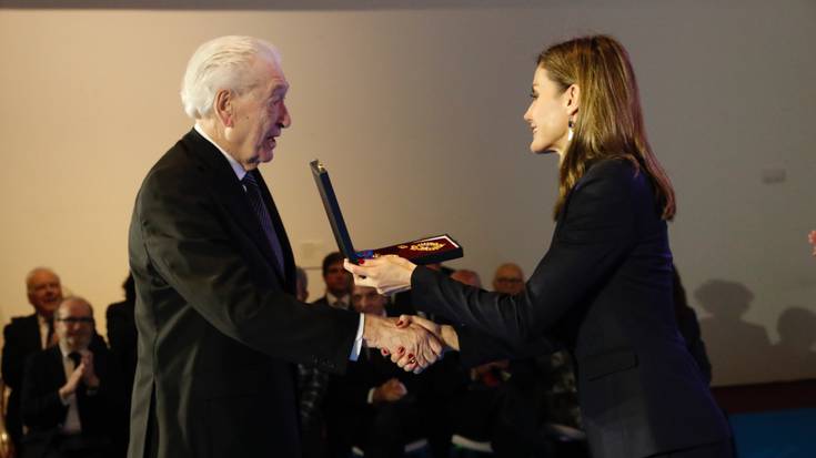 Urrezko dominagaz saritu dute Leopoldo Zugaza