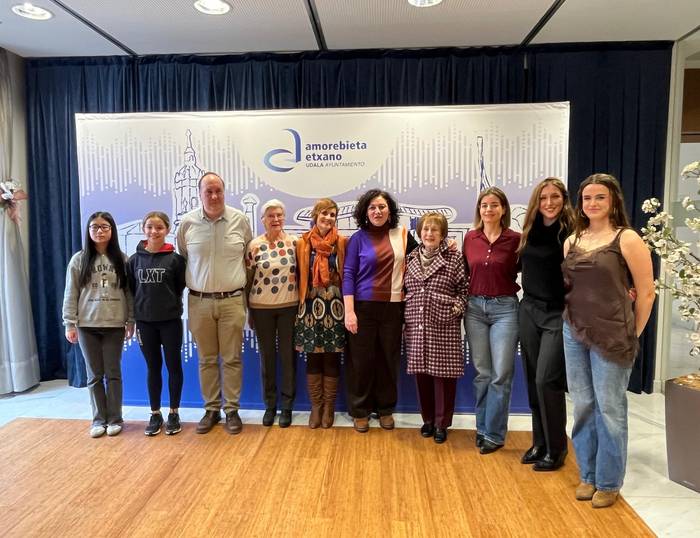 Emakume zientzialari zornotzarrei aitortza