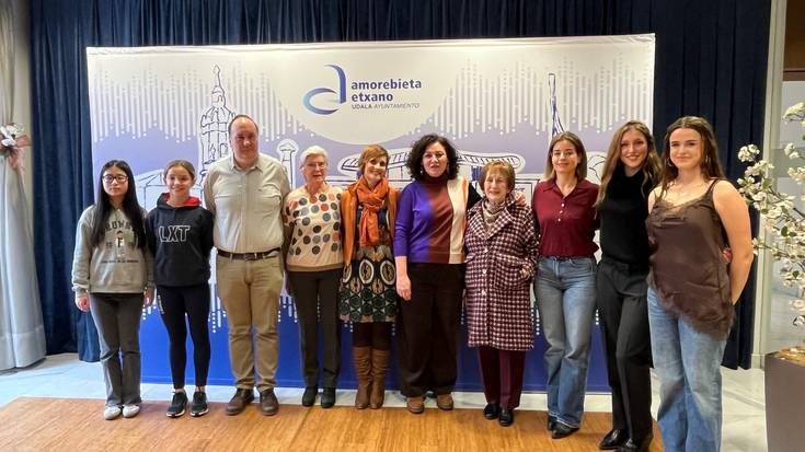 Emakume zientzialari zornotzarrei aitortza