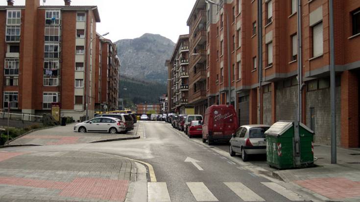 Durangon 1.500 etxe huts daudela uste dute, eta errolda ofizial bat lantzera doaz